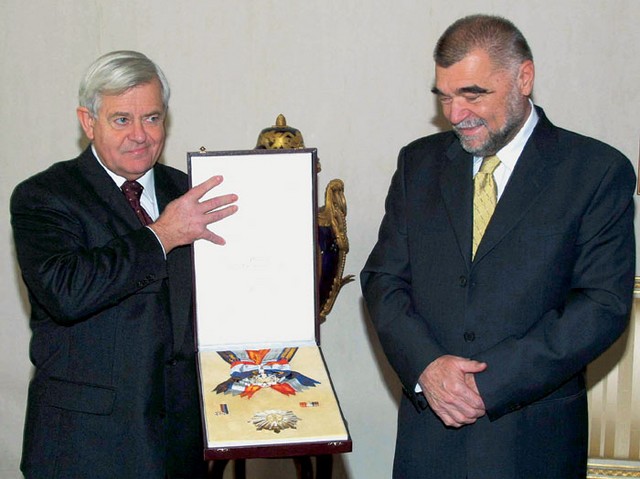 Velered kralja Tomislava z veliko lento in Danico za našega Kučana