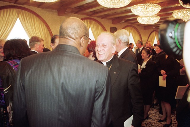 Veleposlanik ZDA Johnny Young in nadškof Franc Rode
