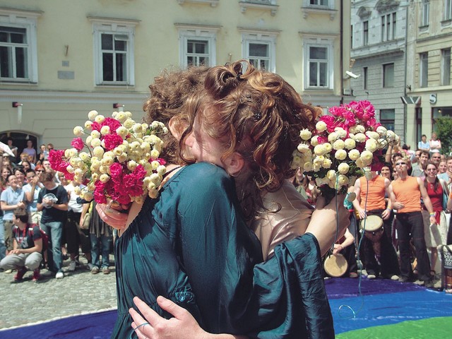 Parada ponosa v Ljubljani 3. julija 2004