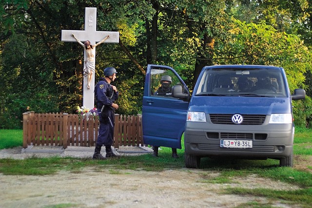 Slovenski policisti pri Hotizi, 13. september