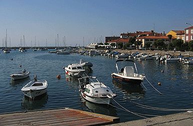 /media/www/slike.old/novice/izola.gif