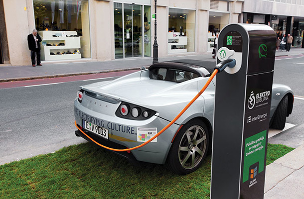 V Sloveniji je manj kot trideset registriranih električnih avtomobilov 