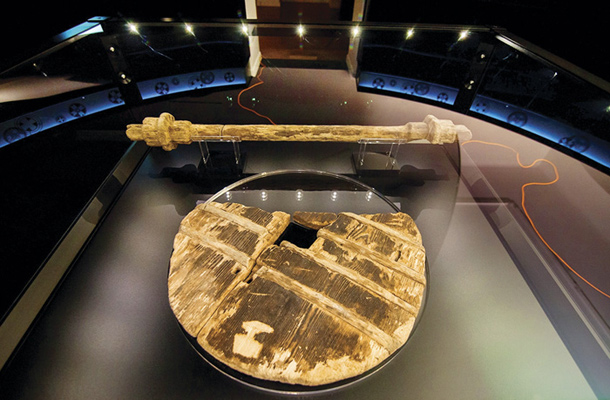 Kolo, 5200 let, odprtje razstave najstarejšega lesenega kolesa z osjo na svetu, Mestni muzej Ljubljana