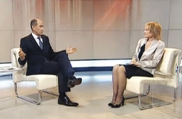 Janez Janša in Ljerka Bizilj med intervjujem na tretjem programu TV Slovenija 