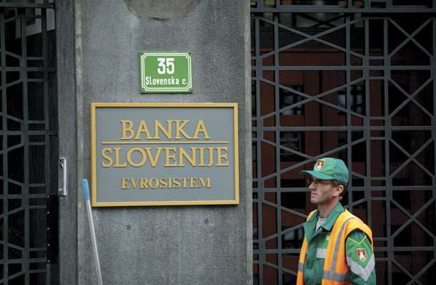 21 milijonov evrov bo morala Banka Slovenije plačati za »vajo,« kot stresnim testom pravijo finančniki. Gre res za vrhunsko znanost? Ali za blef?
