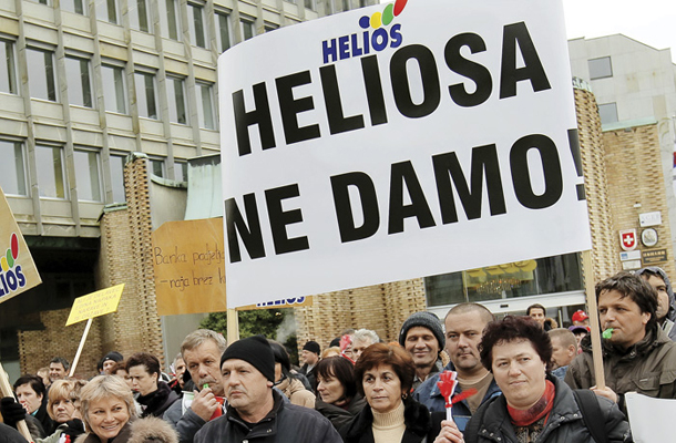 Protestni shod delavcev proti »razprodaji uspešnega slovenskega gospodarstva«