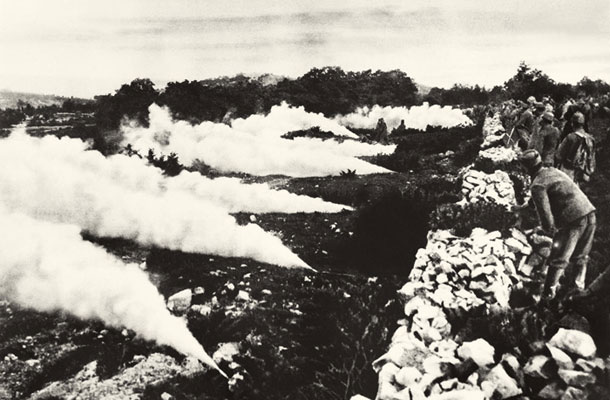 Čudež pri Kobaridu: napad s plinom na italijanske položaje oktobra 1917 v zadnji ofenzivi.