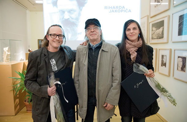 Nagrajenec Bojan Gorenec in dobitnika priznanj Tina Dobrajc in Uroš Potočnik, nagrade Riharda Jakopiča 2015, MG, Ljubljana