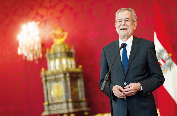 Nov avstrijski predsednik Alexander Van der Bellen 