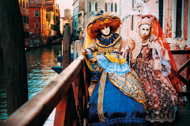 Beneški pustni karneval je eden najrazkošnejših in najstarejših na svetu.