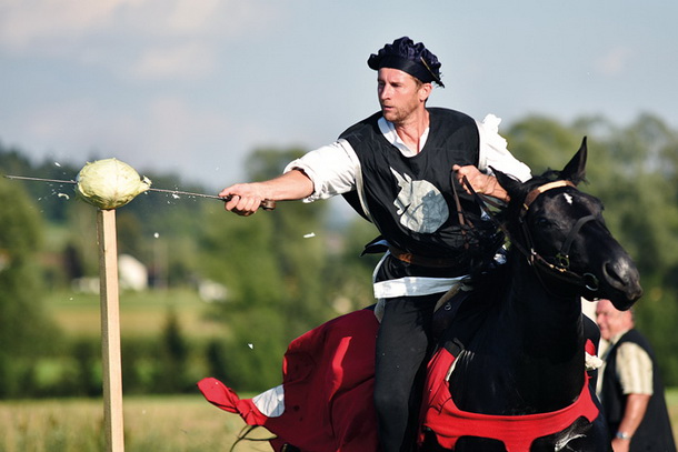 Valvazorjeva konjenica, Srednjeveški festival Šentrupert