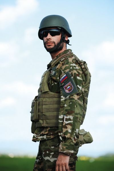 Slovenski vojak med mednarodno vajo na cerkljanskem letališču