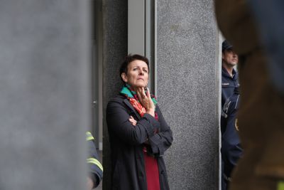 Lidija Jerkič na nedavnem protestu gasilcev pred poslopjem vlade