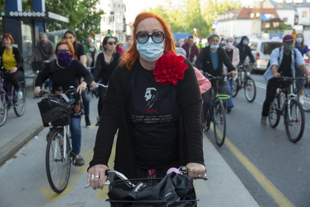 Udeleženke in udeleženci protesta na kolesih v Ljubljani