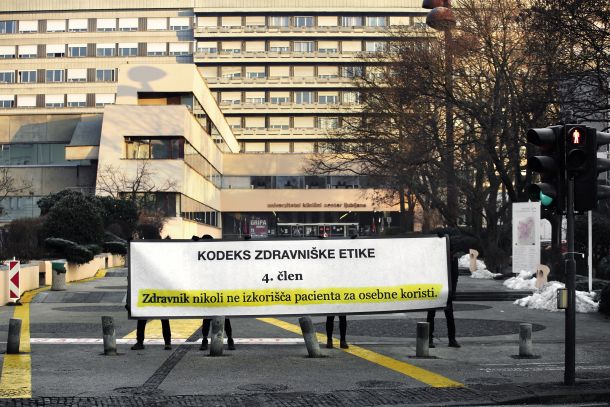 Protest proti stavki zdravnikov v Ljubljani