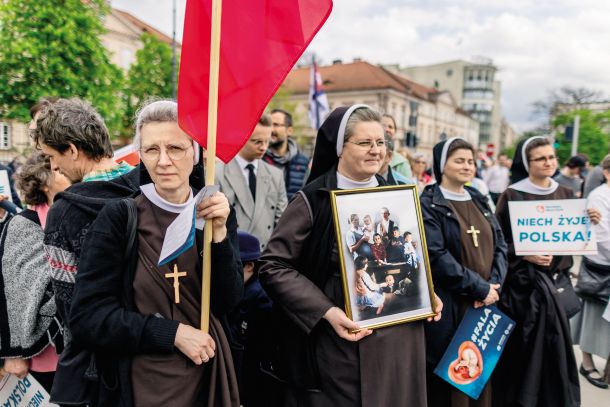 Podpornice prepovedi splava na Poljskem
