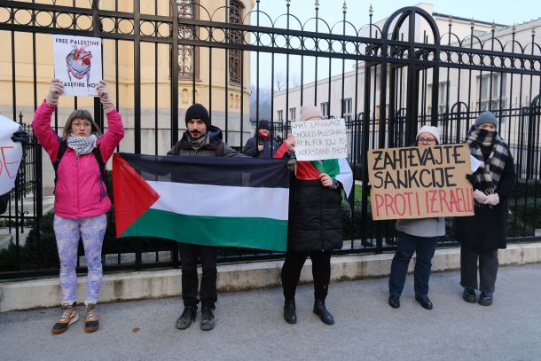 predstavniki Gibanja za pravice Palestincev se bodo zbrali pred Veleposlaništvom ZDA