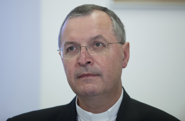 Mariborski nadškof Turnšek: Verjamem, da bo moj odstop zagotovil večjo moralno avtoriteto znotraj in zunaj Katoliške cerkve.