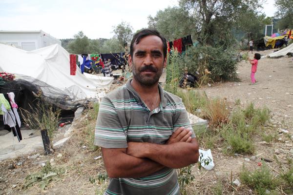 Husein v begunskem taborišču Kara Tepe