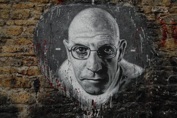 Ulični portret Michela Foucaulta