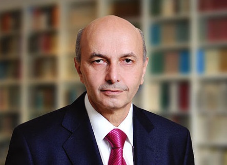 Isa Mustafa, kosovski premier