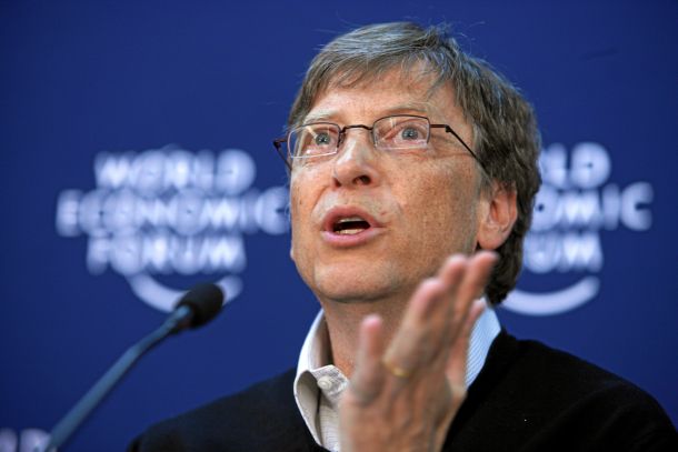 Kako bogat bi bil danes Bill Gates, če ne bi imel zunanje pomoči?