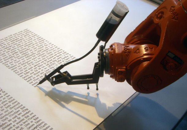 Pisalni robot