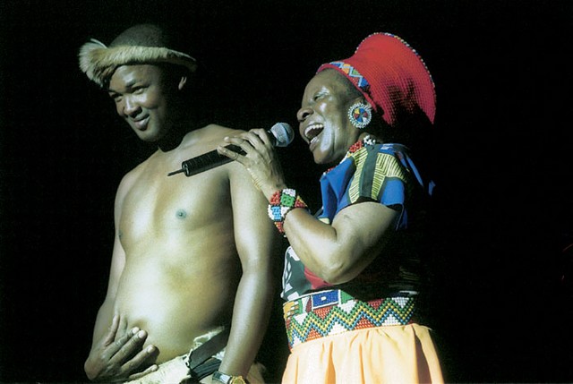 Mahotella Queen s podanikom