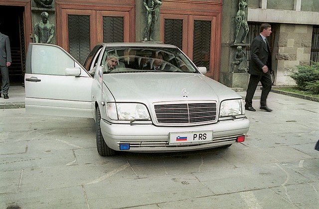 Predsednikov mercedes