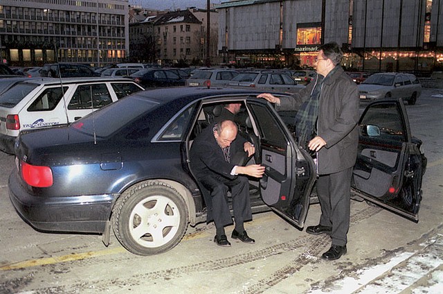 Premierjev bivši audi