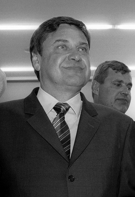 Zoran Janković - predsednik uprave Mercatorja, predsednik Rokometne zveze Slovenija, predsednik nadzornega sveta Pokojninske družbe A