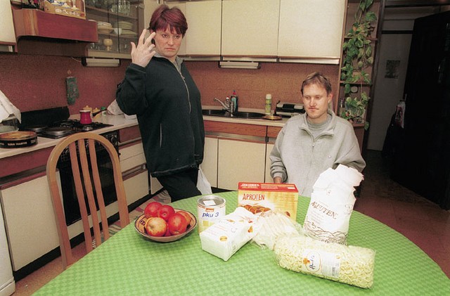 Sonja Vodenik in sin Tomaž, ki ima fenilketonurijo