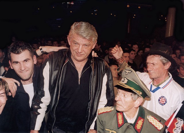 Željko Malnar, Vojko Peščanec in Stanko Vrapčanec (desna stran fotografije)