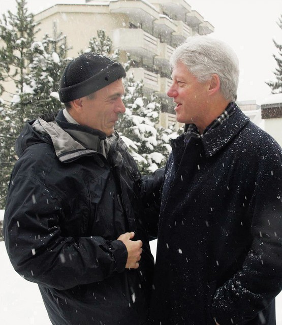 Stara prijatelja: Janez in Bill v Davosu