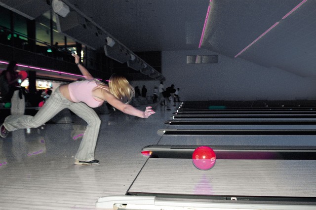 Cosmo bowling punca
