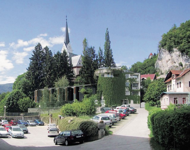 Tudi zavajajoči prikaz investitorja ruši hišo