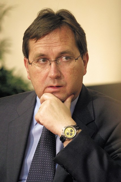 Andrej Plahutnik