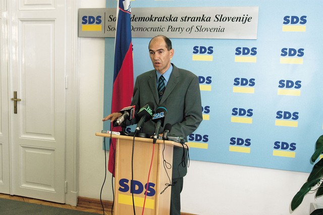 Janez Janša na tiskovni konferenci