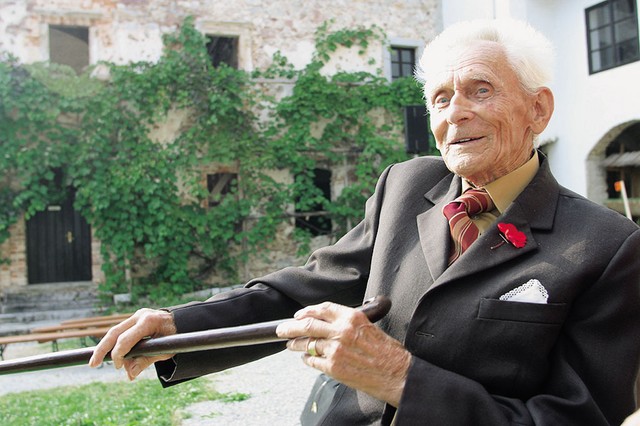 Franc Rus, vaški stražar