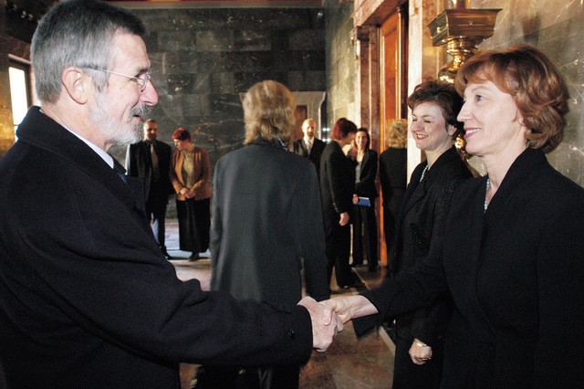 Dr. Tone Jerovšek, bivši ustavni sodnik in Dragica Wedam Lukić, sedanja predsednica ustavnega sodišča