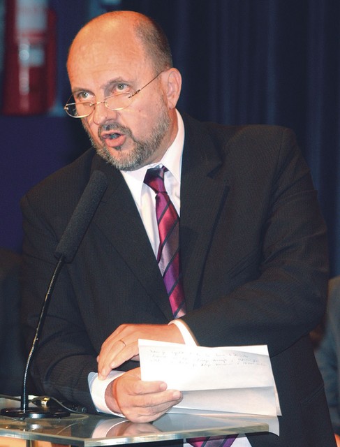 Zmago Jelinčič: 'O, eksploziv bom že vzel s sabo, vendar take bolj besedne vrste!'