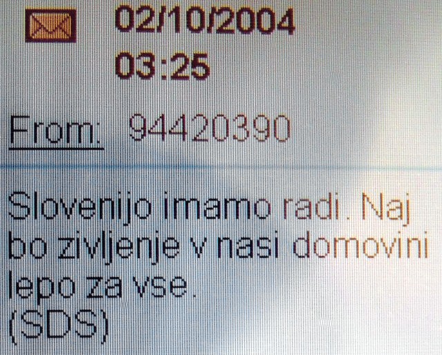 Kršitev volilnega molka: med 70.000 SMS-i, ki jih je SDS naročila pri Simobilu, jih je kar nekaj prispelo na dan volilnega molka.