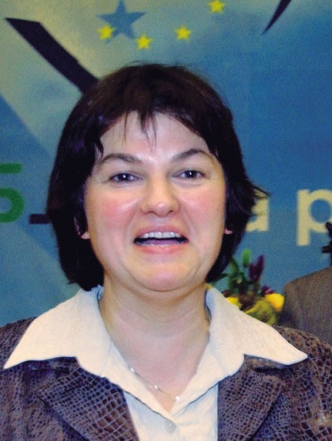 Ministrica za regionalni razvoj in lokalno samoupravo Darinka Mravljak