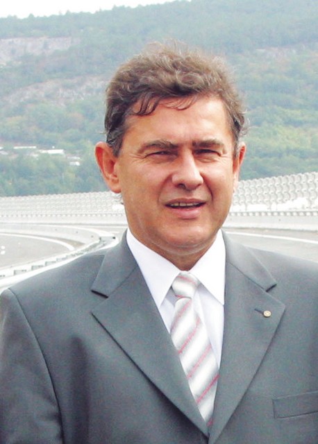 Minister za promet Mag. Janez Božič