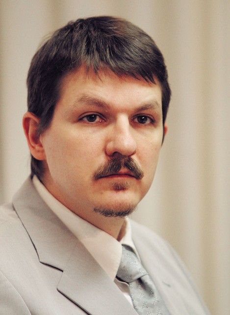 Dr. Janez Šušteršič, direktor Urada za makroekonomske analize, docent na katedri za ekonomsko politiko in teorijo ekonomske fakultete