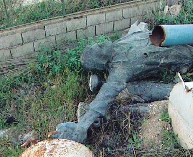 Blizu Opuzena: memocid - ne na smetišču zgodovine, ampak samo na smetišču