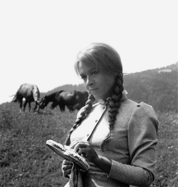 Milena Zupančič v filmu Cvetje v jeseni