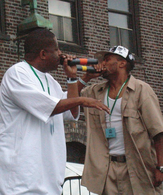 Brand Nubian: Grand Puba in Sadat X 'trosita zna'