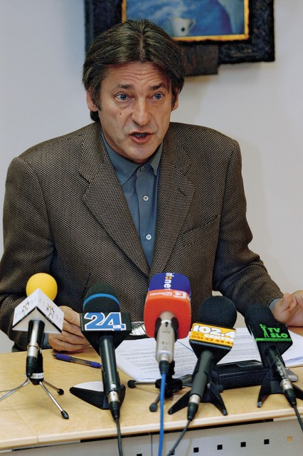 Vasko Simoniti: 'Jaz mislim, da tehnične možnosti so, takšne in drugačne. Morali se bodo potruditi in slediti črki zakona.'