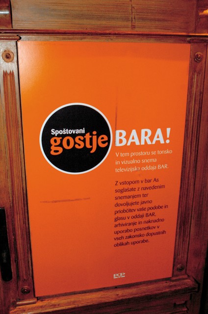 Opozorilna tabla na vhodu v Bar
